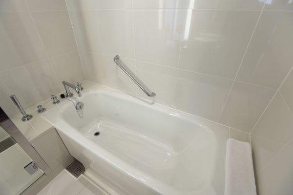 Bathtub Repair in Land O Lakes