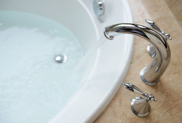 Cost of Tub Faucet Replacement in Land O Lakes